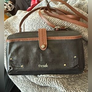 The Sak Iris Smartphone Crossbody Bag